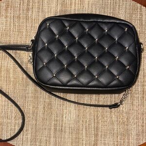 Black Quilted Crossbody Bag with Diamond Pattern